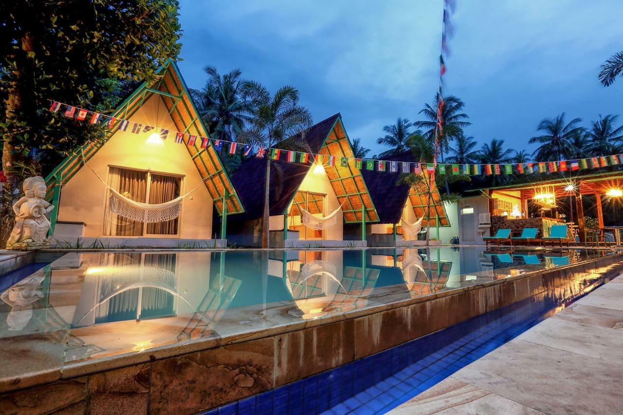 Makarma Resort Lombok Senggigi Exterior photo